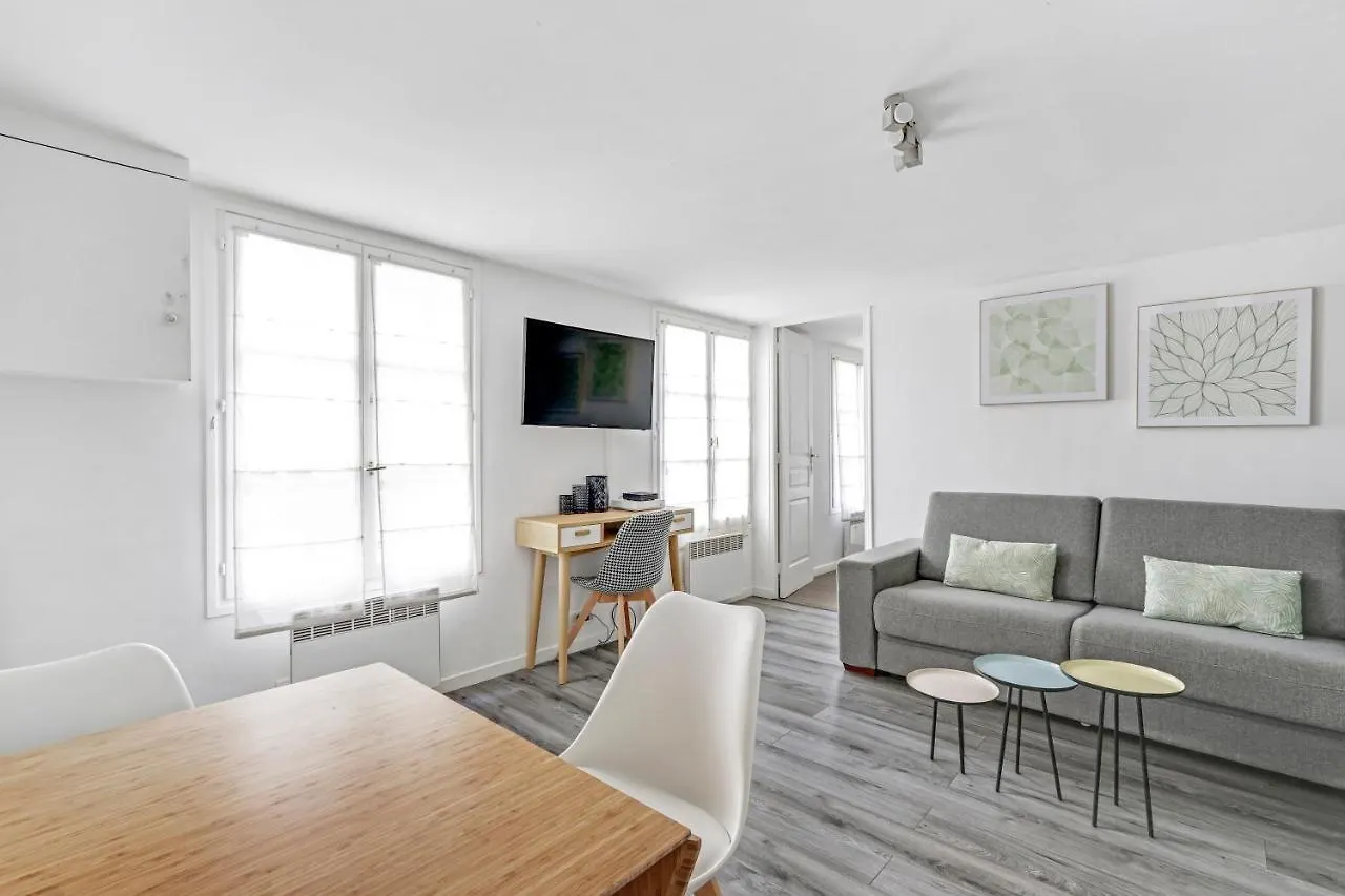 Daire Majesti Upper Marais Apartments- Rue Du Faubourg Saint-martin *