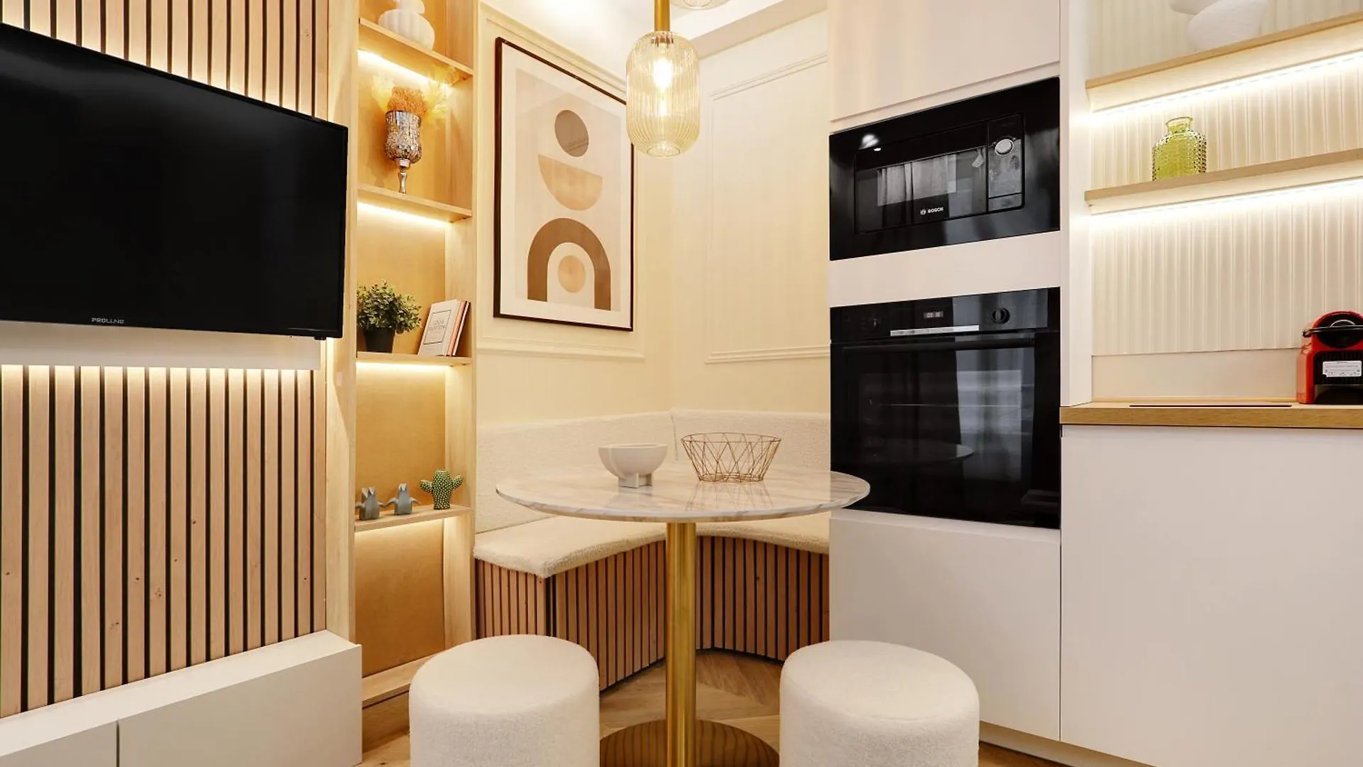 Majesti Upper Marais Apartments- Rue Du Faubourg Saint-martin * Paris