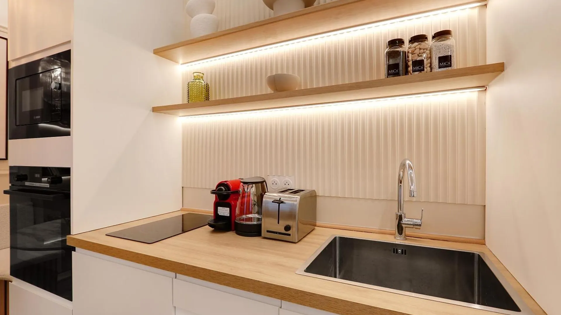 Daire Majesti Upper Marais Apartments- Rue Du Faubourg Saint-martin