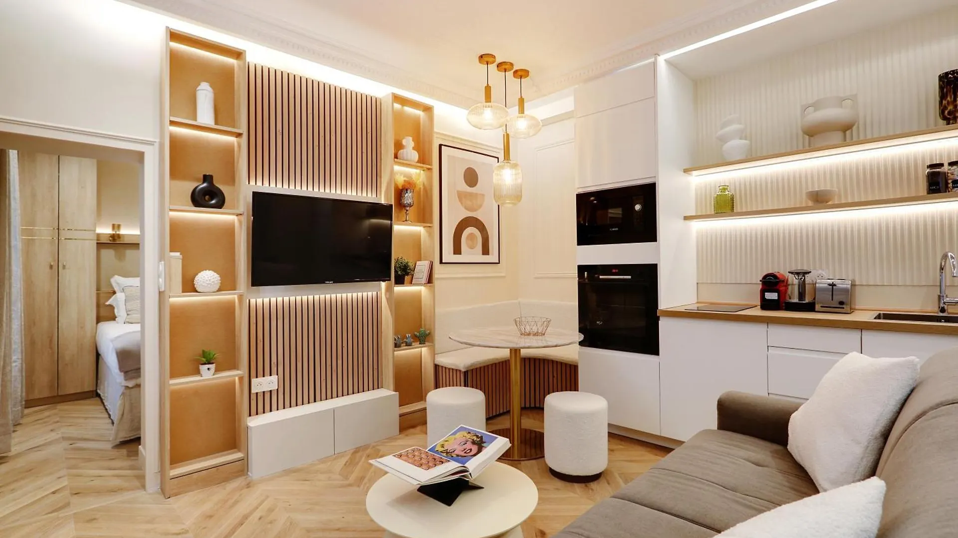 Majesti Upper Marais Apartments- Rue Du Faubourg Saint-martin Apartment *